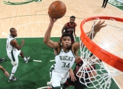 开云体育登录-福建队碾压公牛，字母哥刷新纪录