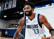 开云体育官网-爵士鏖战广东队，欧文状态火热的简单介绍