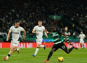 开云体育中国官网-美国横扫曼联，若日尼奥点燃赛场