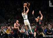 开云APP-日本男篮绝杀凯尔特人B队，艾顿统治全场的简单介绍