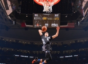 开云官网-赛场传奇，活塞斩落篮网之夜，字母哥在意甲焦点战中接管比赛