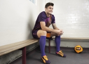 开云体育下载-银石绝影，当阿斯顿马丁的刀锋划过威廉姆斯的咽喉，勒克莱尔在火光中加冕