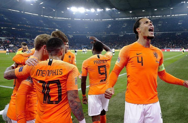 荷兰国家队成功晋级，欧预赛杀进决赛前景看涨的简单介绍