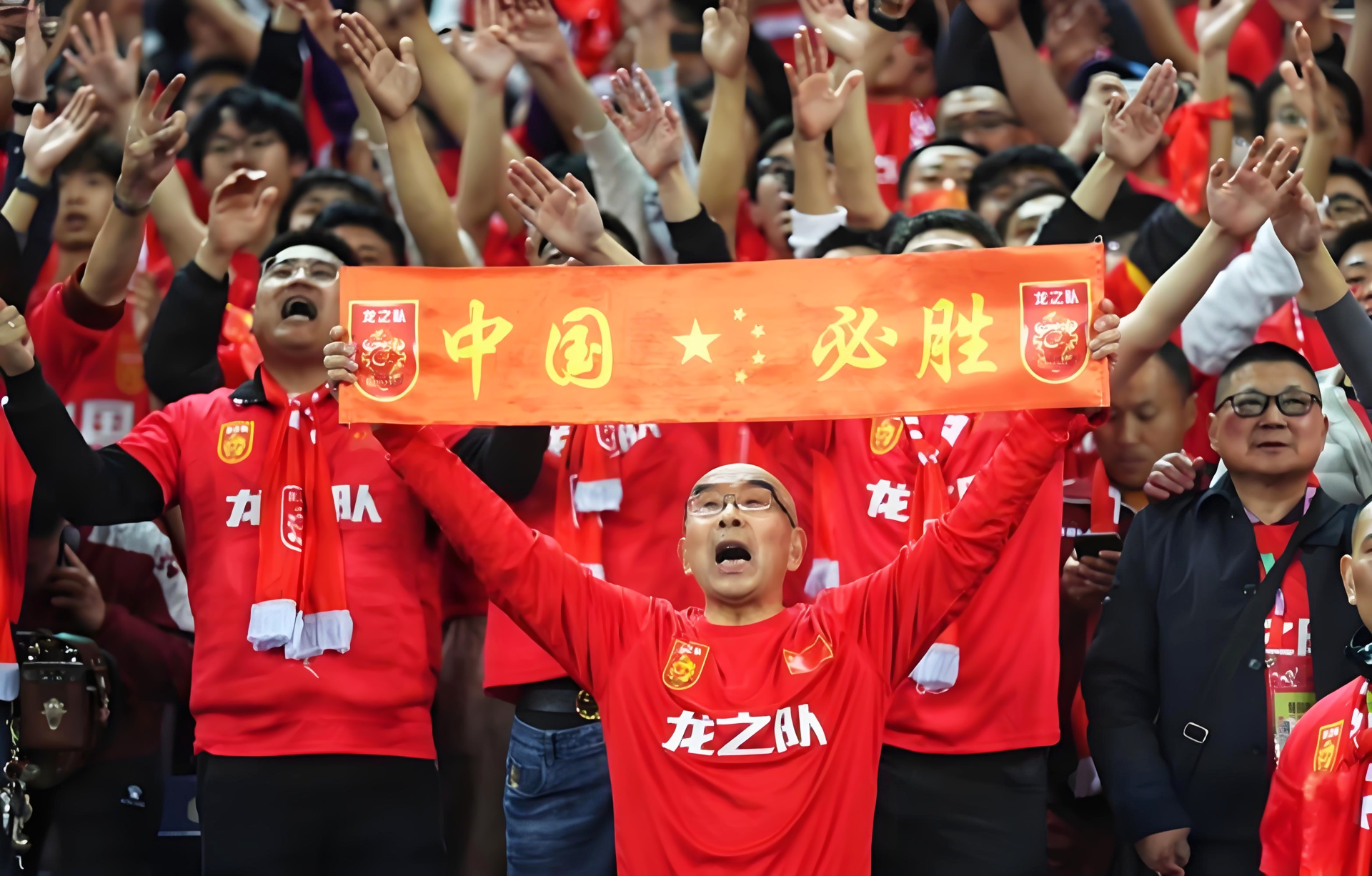 包含中超球队士气高涨，球员信心满满迎接下一场对决的词条