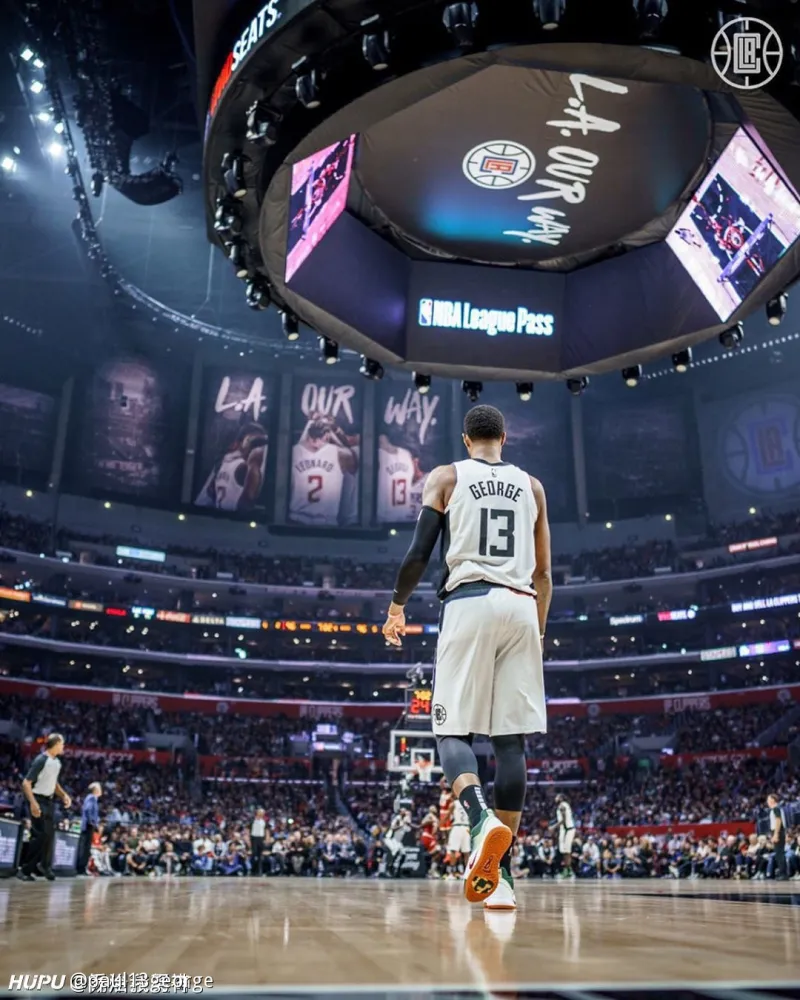 里弗斯率灭快船爵士保持西部第五位置的简单介绍 里弗斯率灭快船爵士保持西部第五位置的简单介绍