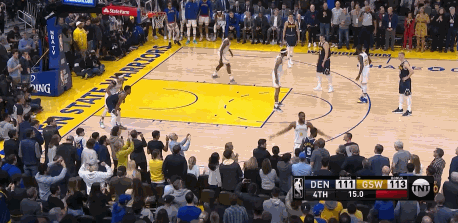 勇士落后劣势，战术执行出现问题