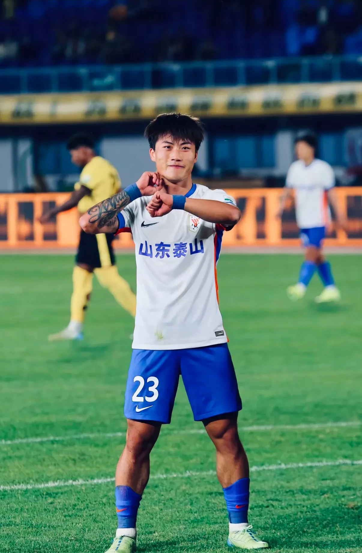 包含各显神通：球员个个发挥亮眼的词条