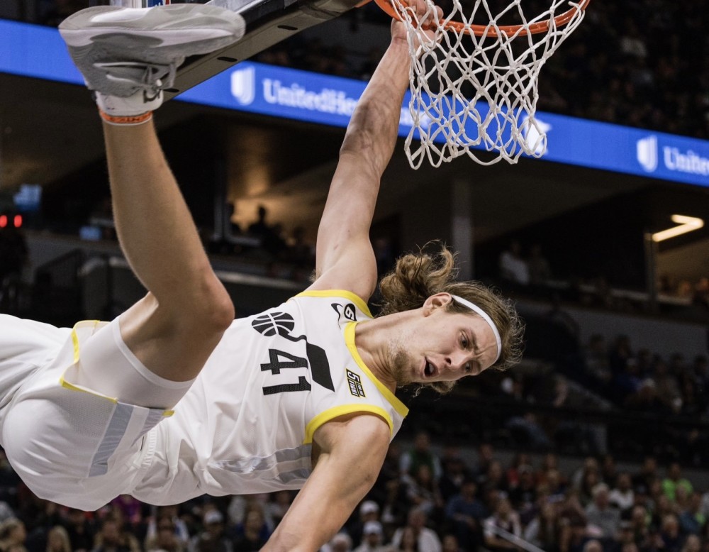 鹈鹕爆冷爵士，凯尔·库兹马关键制胜的简单介绍