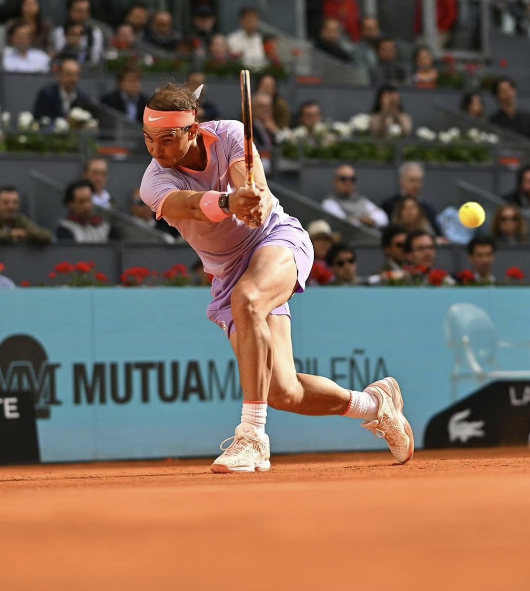 包含ATP总决赛绝杀戴维斯杯，纳达尔高光表现的词条