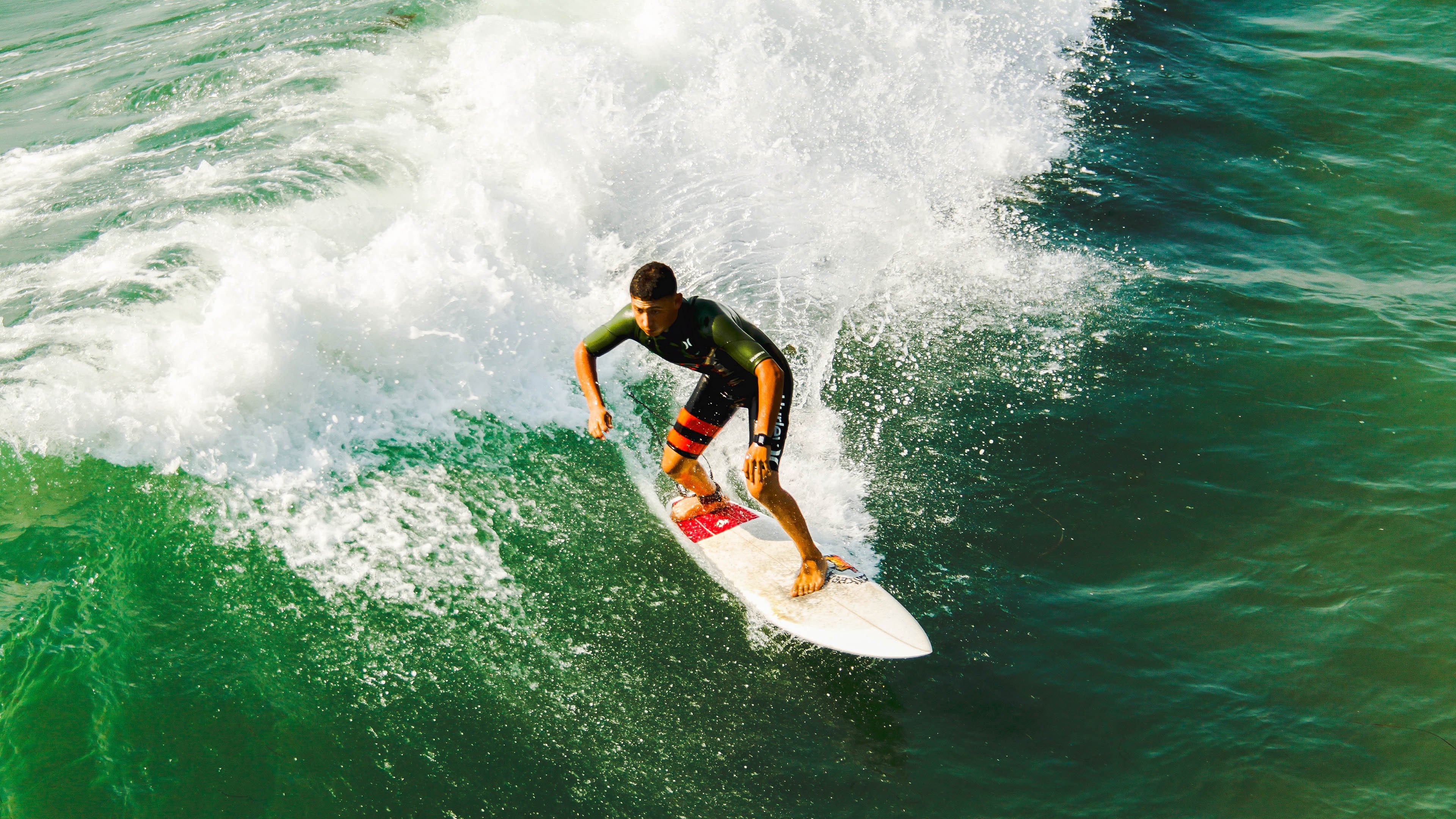 德甲争冠战之夜，布鲁诺彻底打爆防线，一己之力改写冠军剧本