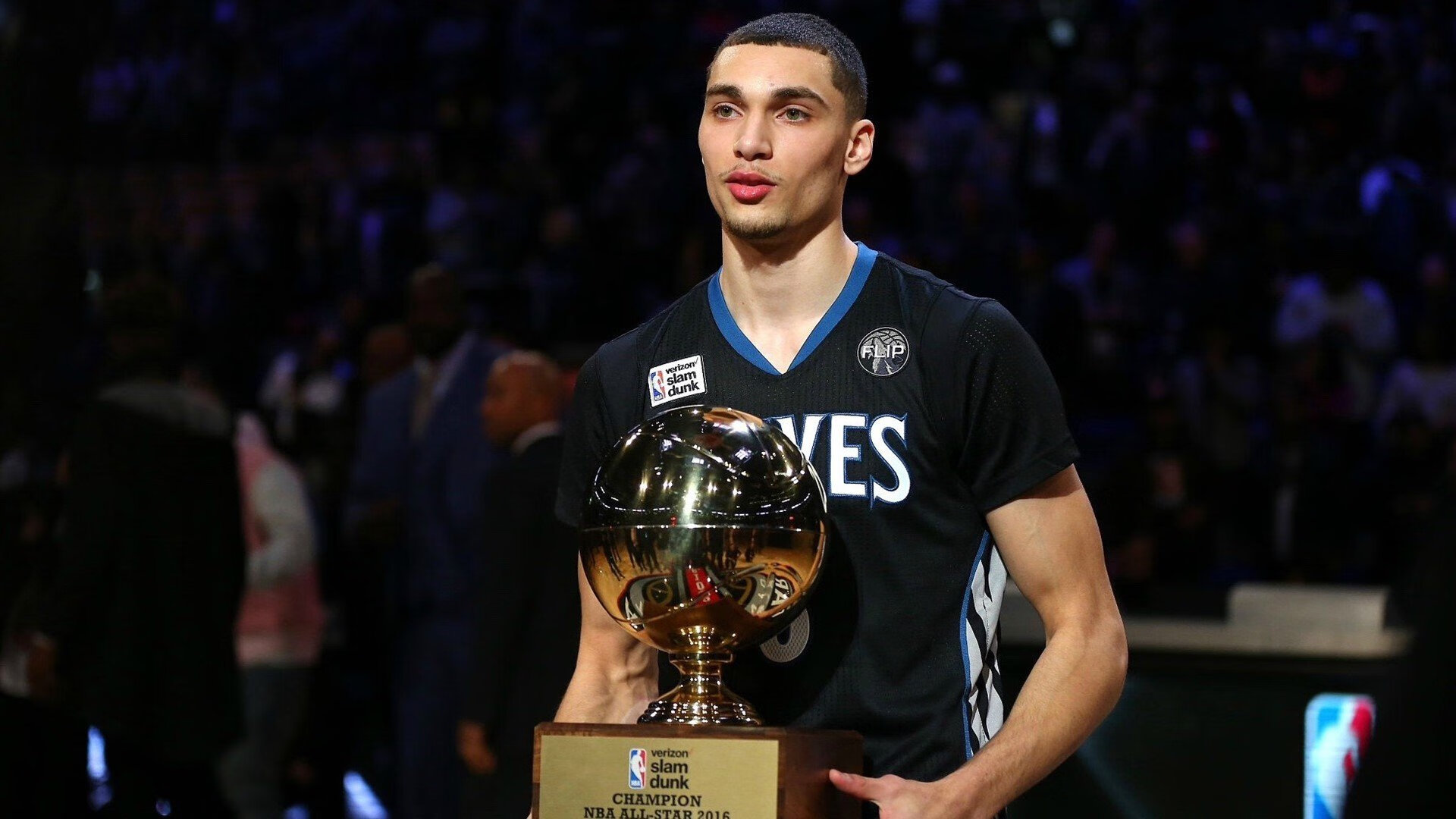 凯恩爆发破纪录,巴萨强势晋级,亚特兰大黑马之路终结