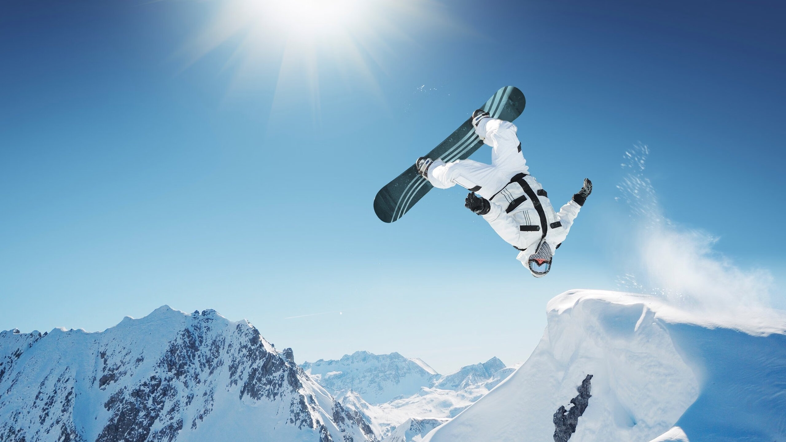 双线传奇，尼克斯力克雷霆展韧性，库里世界杯接管比赛定乾坤