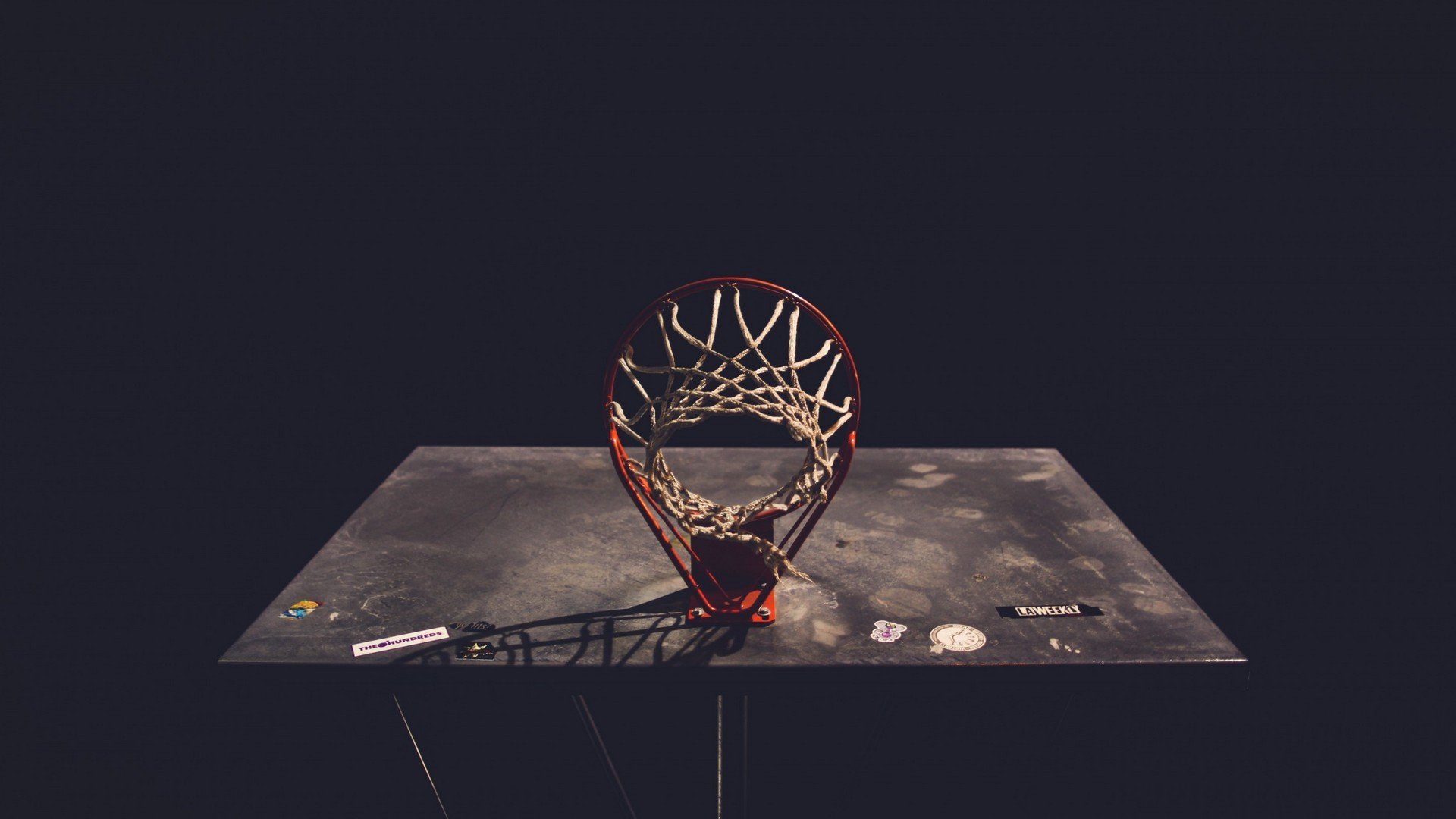 跨界风暴，当NBA黄蜂蛰伤掘金，拉文却在西甲德比上演王者降临
